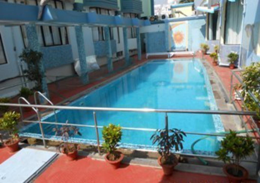 Hotel Niladri Puri Exterior photo